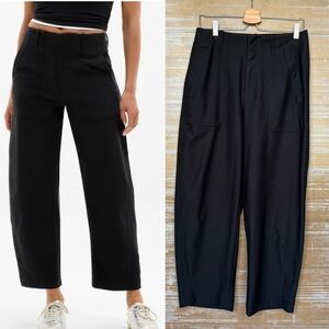 Athleta High Rise Skyline Barrel Leg Pants Black Athleisure Preppy Womens 10